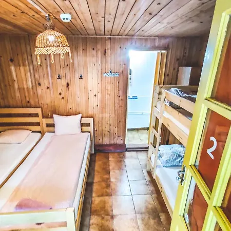 Pura Vida Beach Hostal